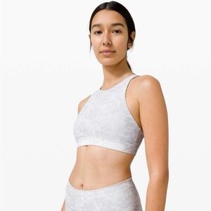 Lululemon Energy Bra High Neck *Medium Support, B/C Cup
Future Oasis Grey sz 8